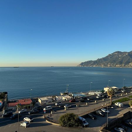 Stella Marius Apartment Salerno Bagian luar foto