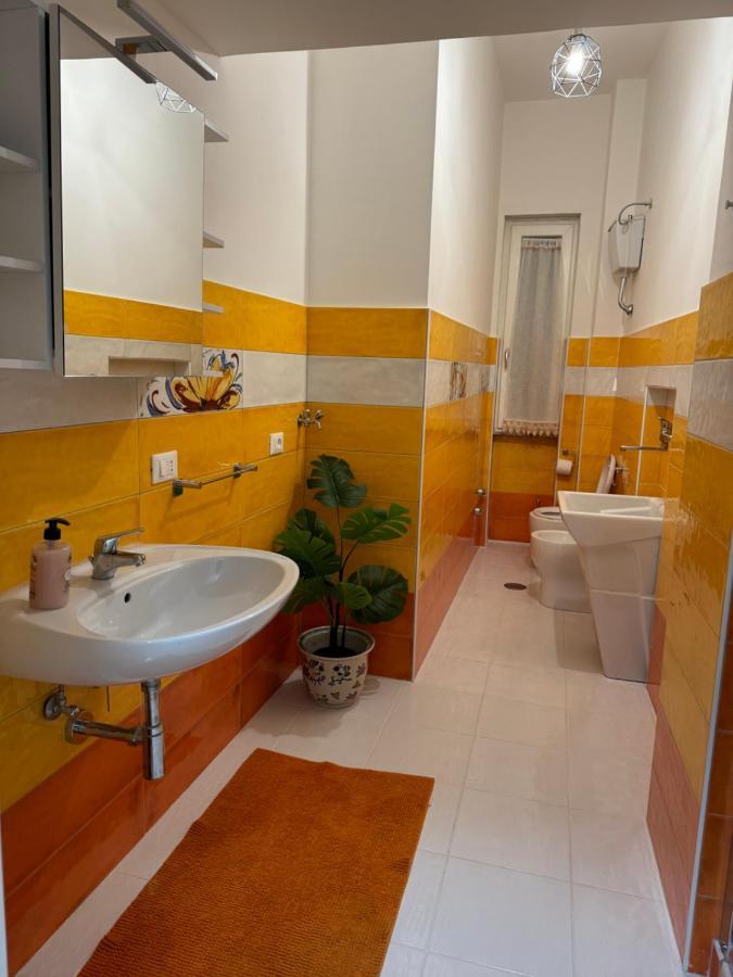 Stella Marius Apartment Salerno Bagian luar foto